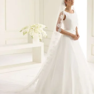 Slør "Ornamente Lace" 300cm