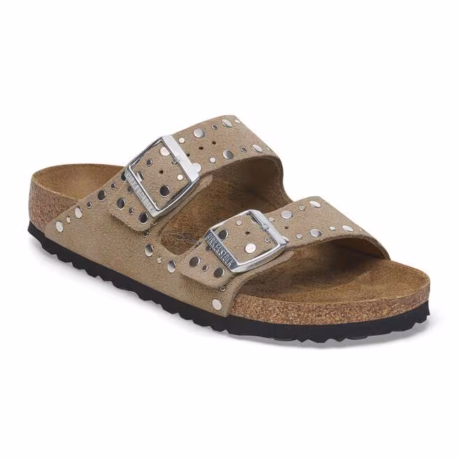 Taupe Arizona med rivets i sølv – skikkelig blikkfang!