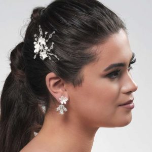 White Flower earrings - ivory/silver one size